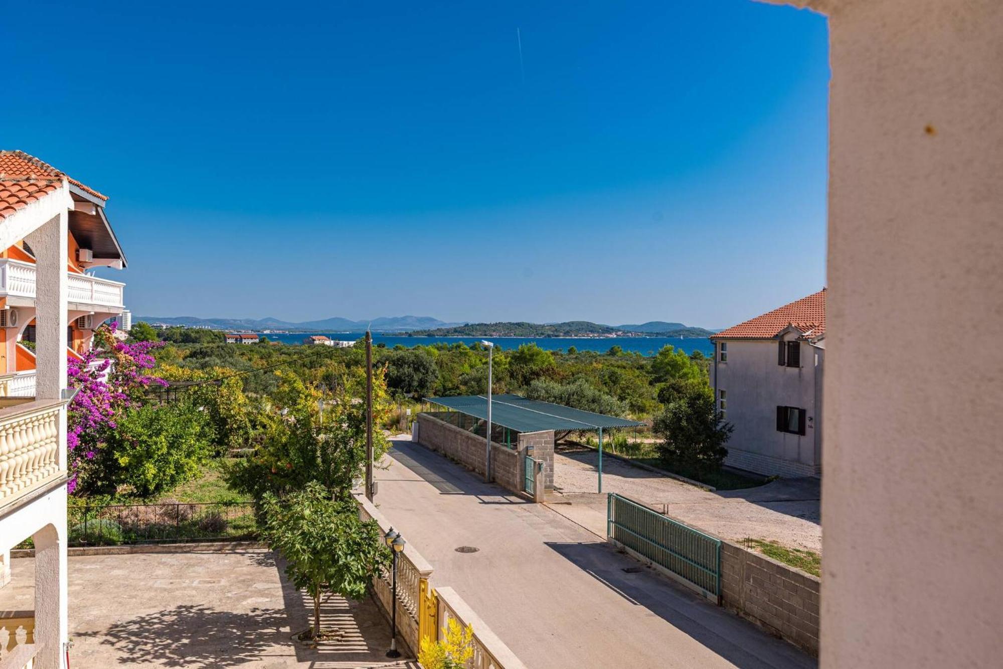 Apartment Lara Tribalj Dış mekan fotoğraf