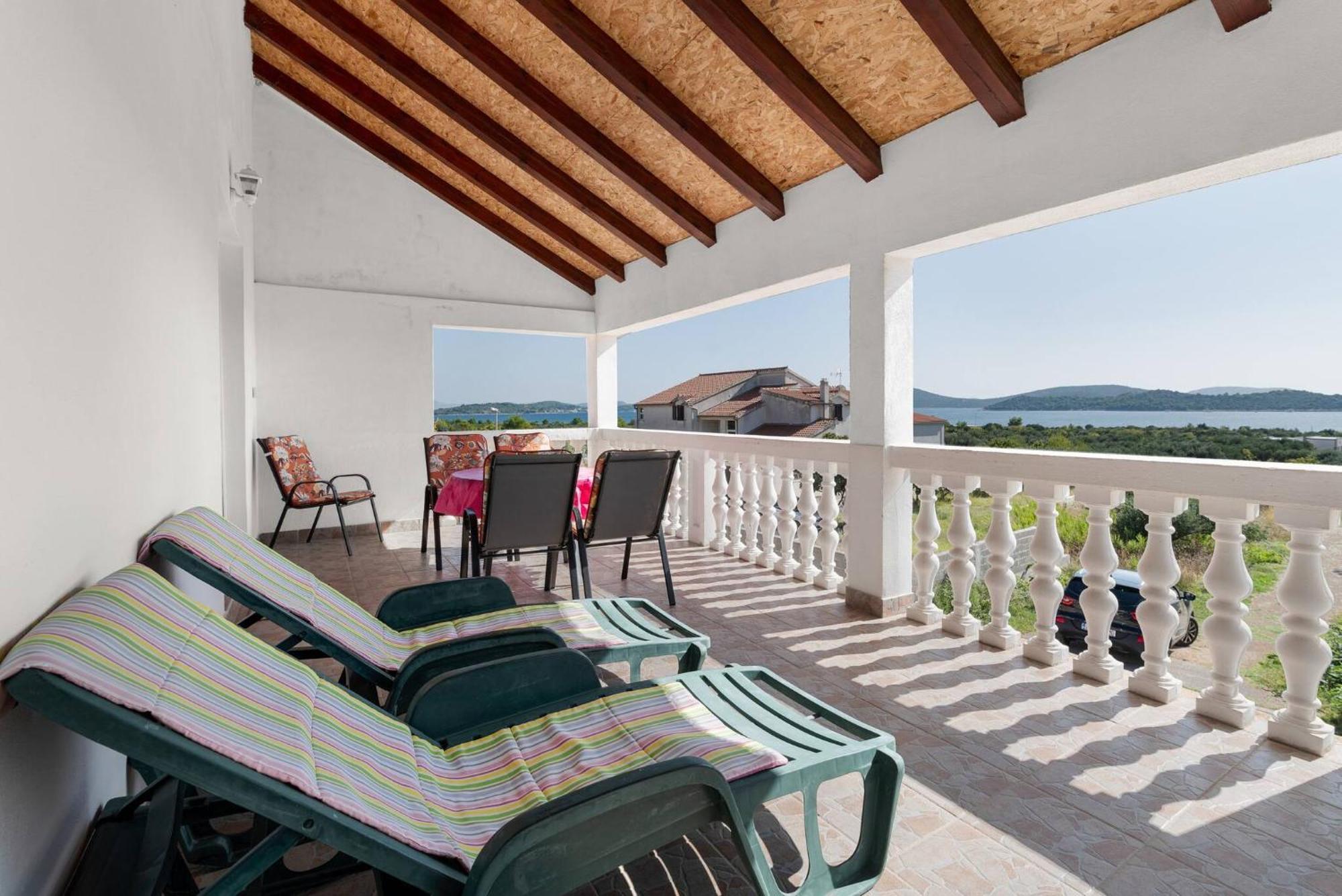 Apartment Lara Tribalj Dış mekan fotoğraf