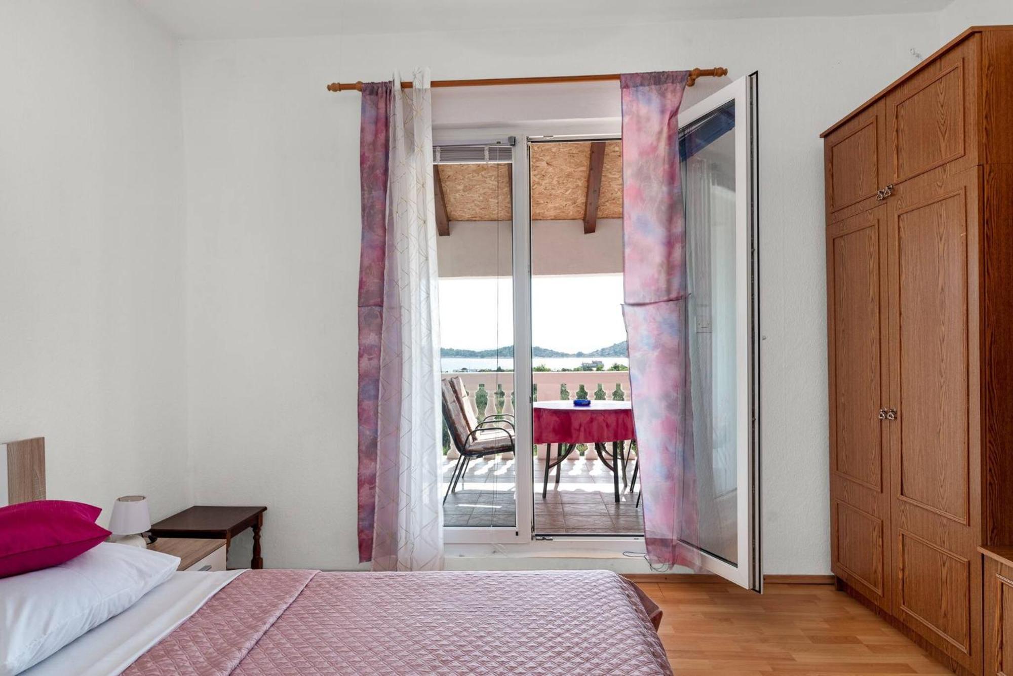 Apartment Lara Tribalj Dış mekan fotoğraf