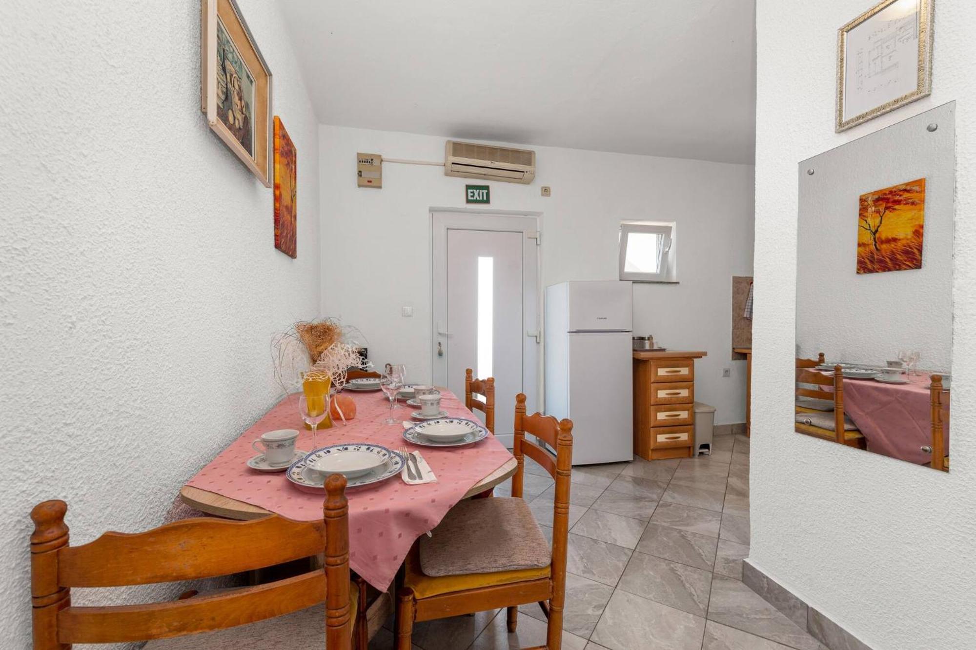 Apartment Lara Tribalj Dış mekan fotoğraf